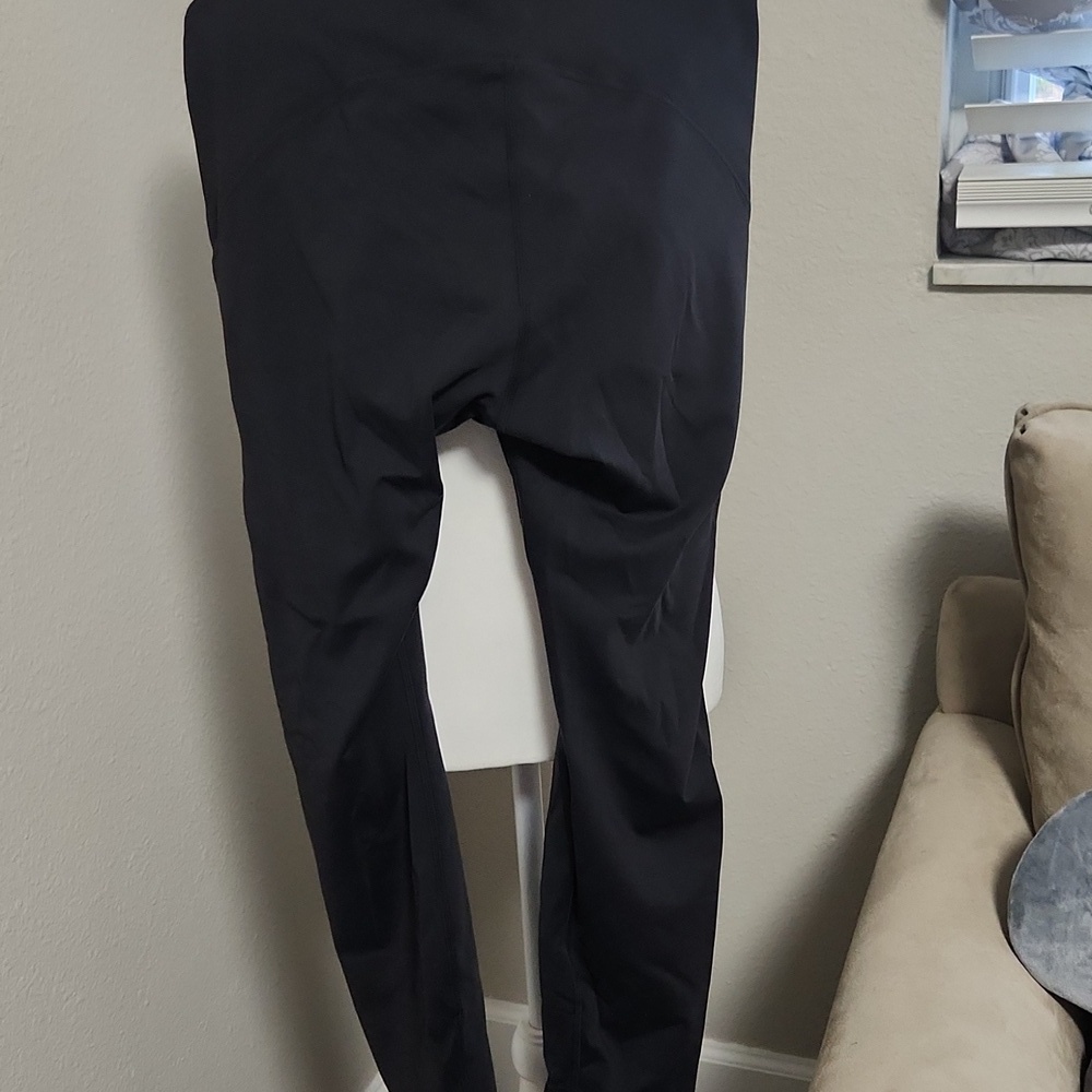 Lululemon InStill High-Rise Tights - Picture 8 of 9